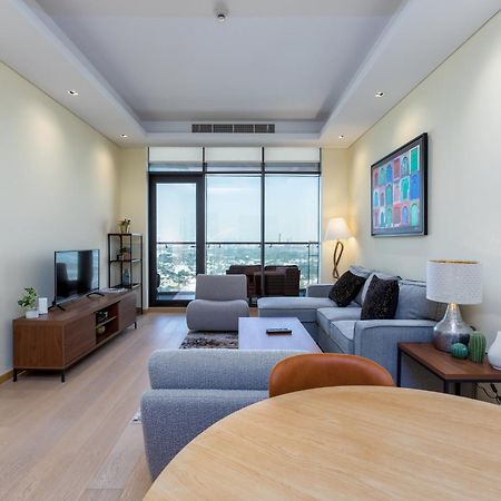 Modern 1Br Apartment, High Floor, Near Dubai Mall Екстер'єр фото