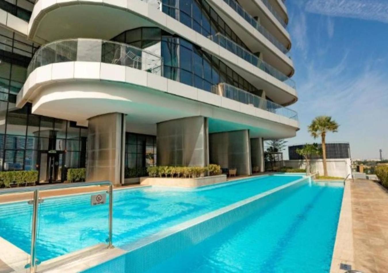 Modern 1Br Apartment, High Floor, Near Dubai Mall Екстер'єр фото