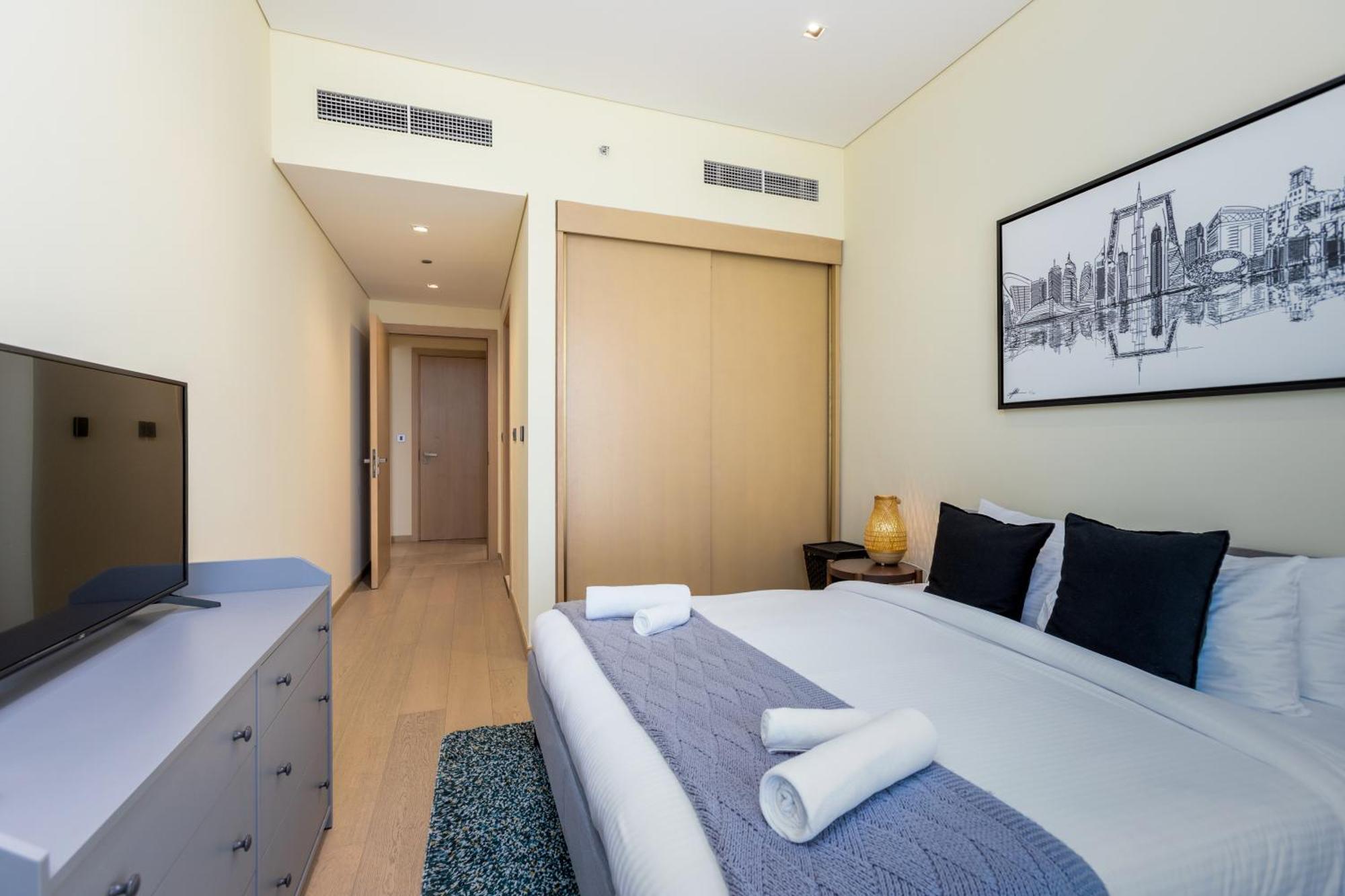 Modern 1Br Apartment, High Floor, Near Dubai Mall Екстер'єр фото